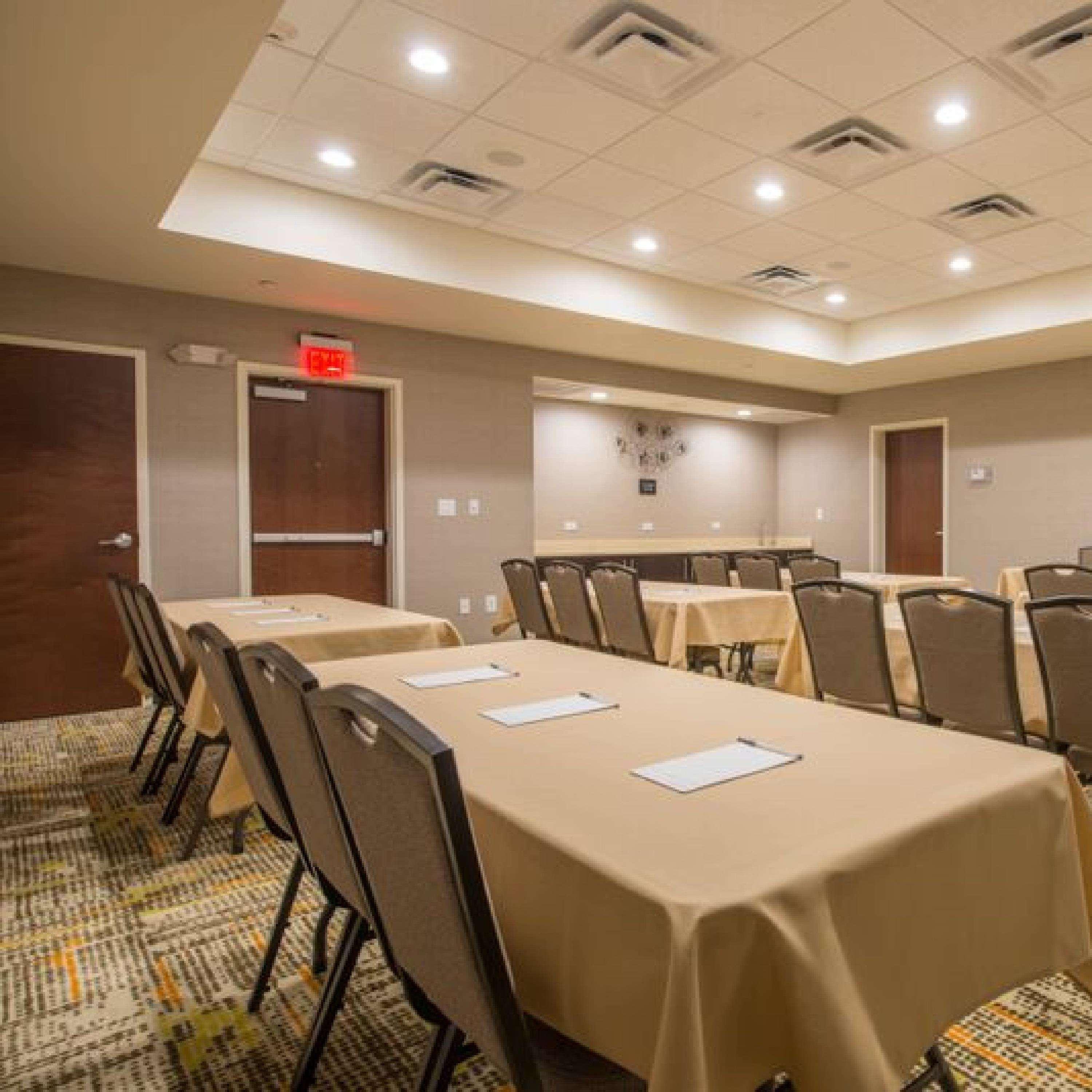 Hampton Inn Waynesboro Exterior photo